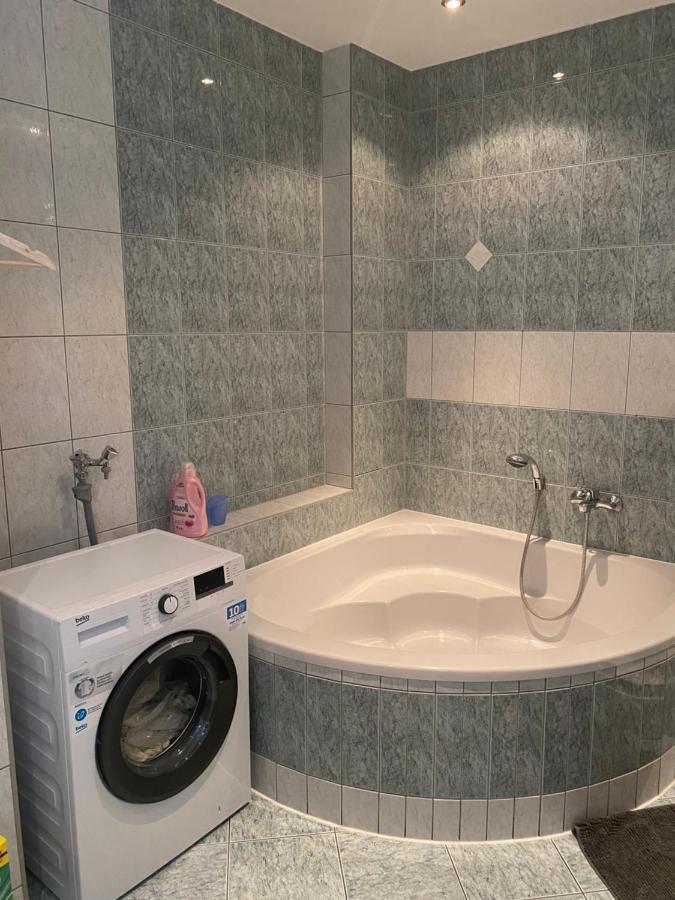 Ferienwohnung Mit Terrasse Aue  Eksteriør bilde